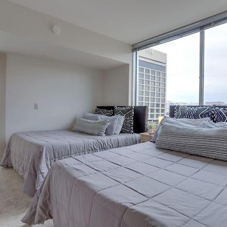 Wonderful 2Br Apartment At Crystal City Arlington Buitenkant foto